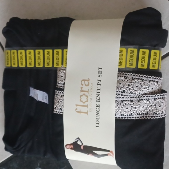 Flora Women's Lounge Brushed Knit Lace Detail PJ Set - Picture 3 of 7